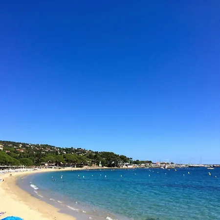 Holiday L'escapade *
